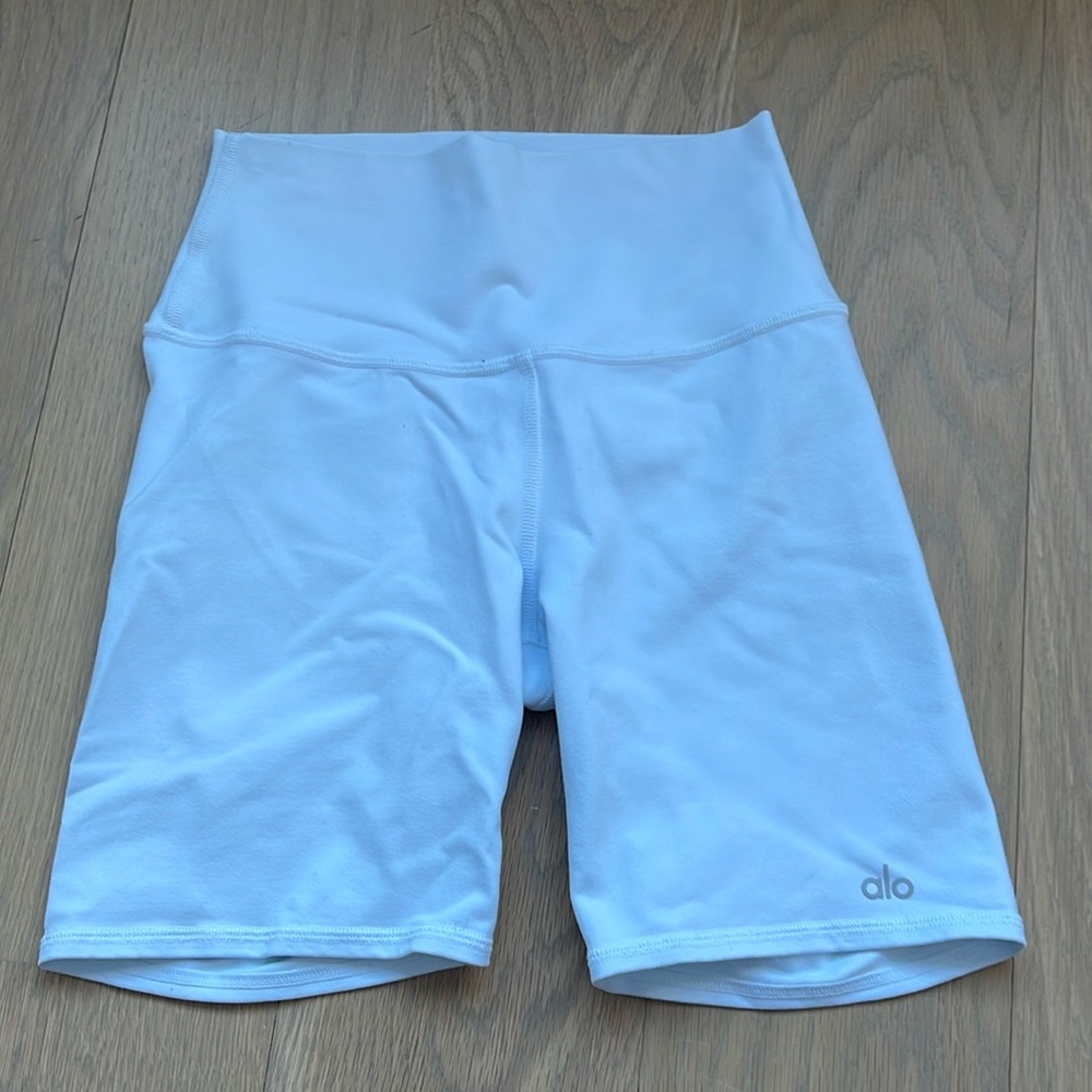 alo high waisted yoga  biker shorts workout xs excellent condition